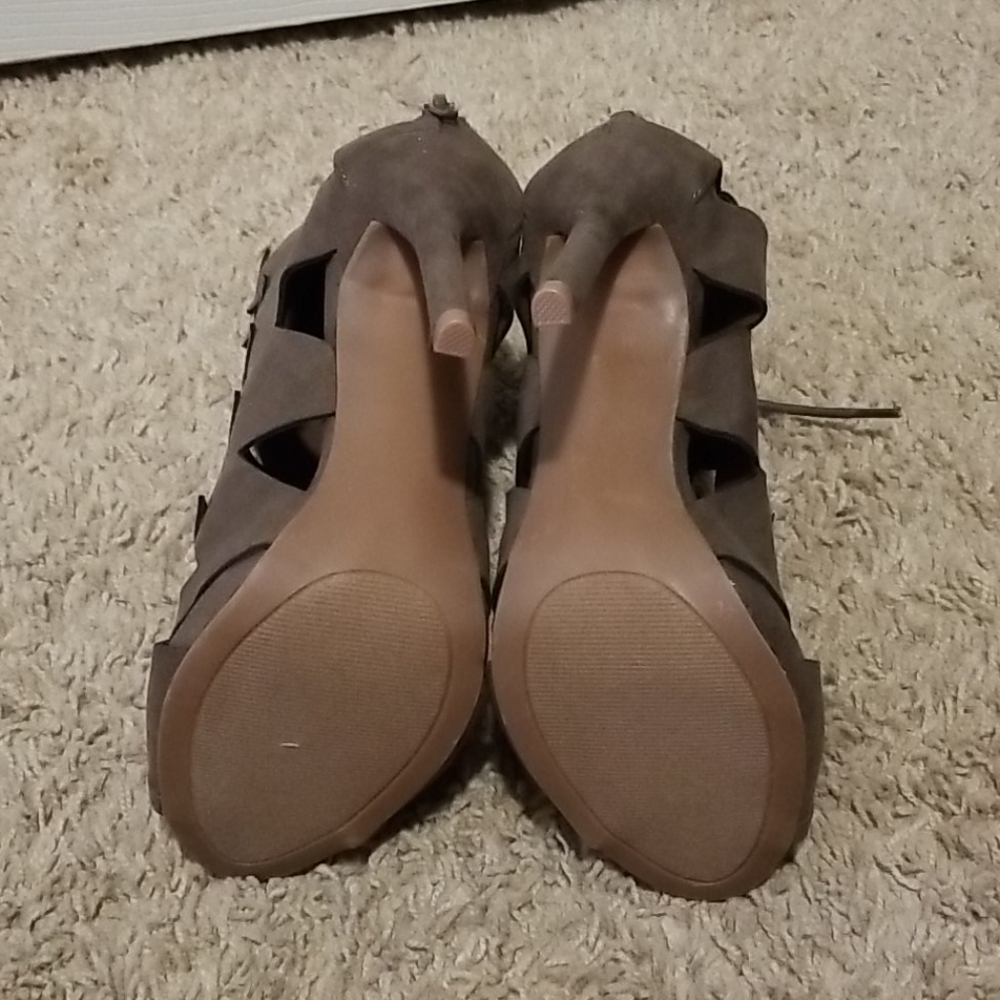 High heels Booties - Picture 3 of 3